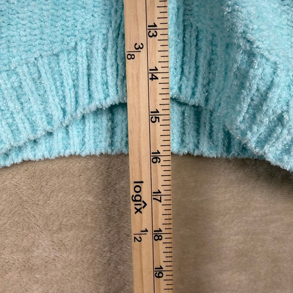 Urban Outfitters Maura Cropped Cardigan Sweater Knit Soft Chenille Baby Blue Lg - Picture 8 of 8